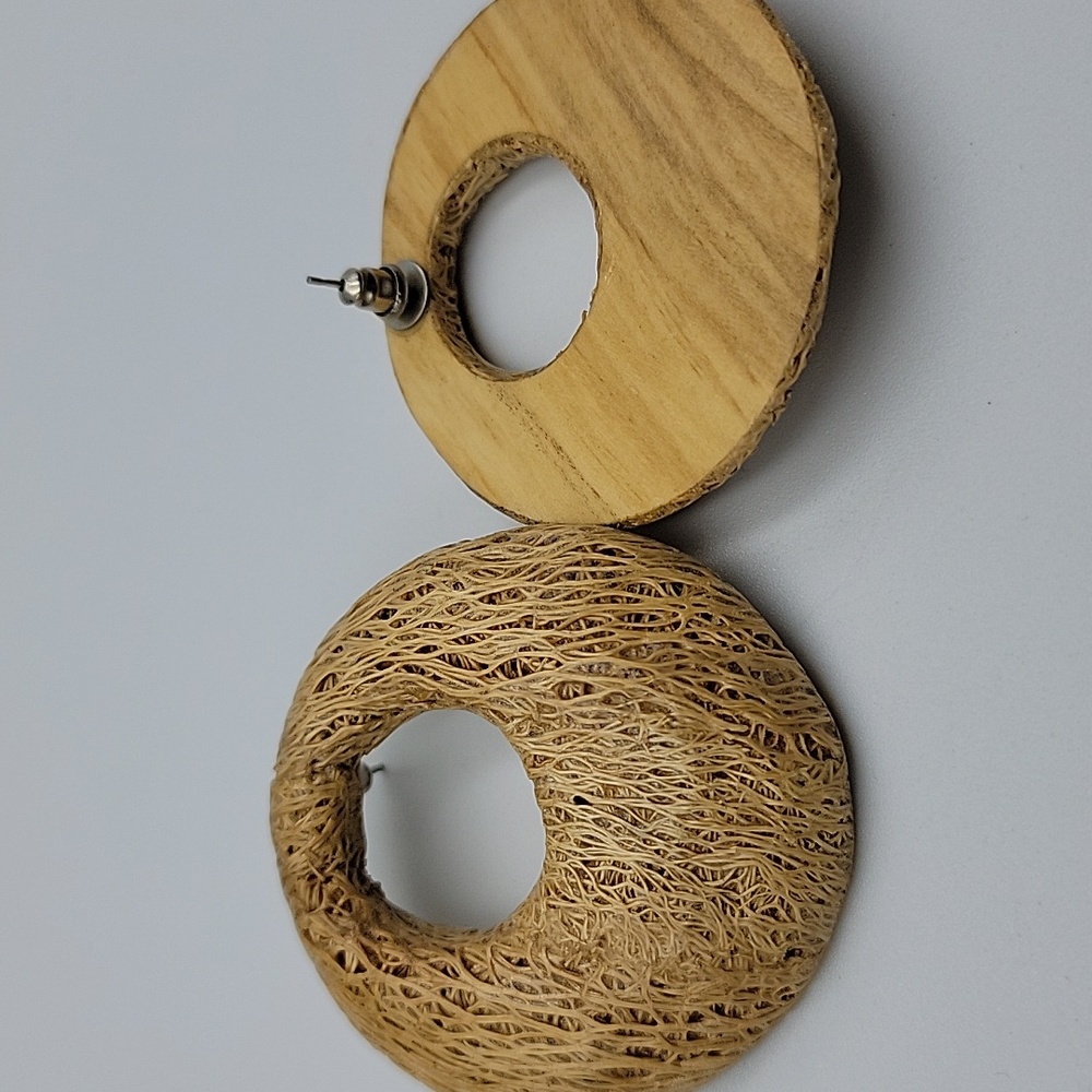 Wood circle earrings